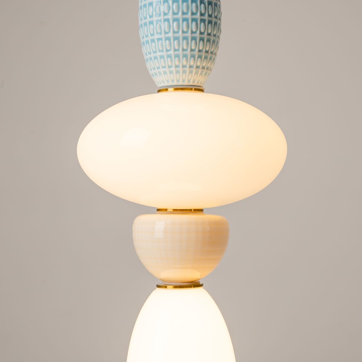 Подвесной светодиодный светильник Maytoni Adore MOD297PL-L24BS3K1 3