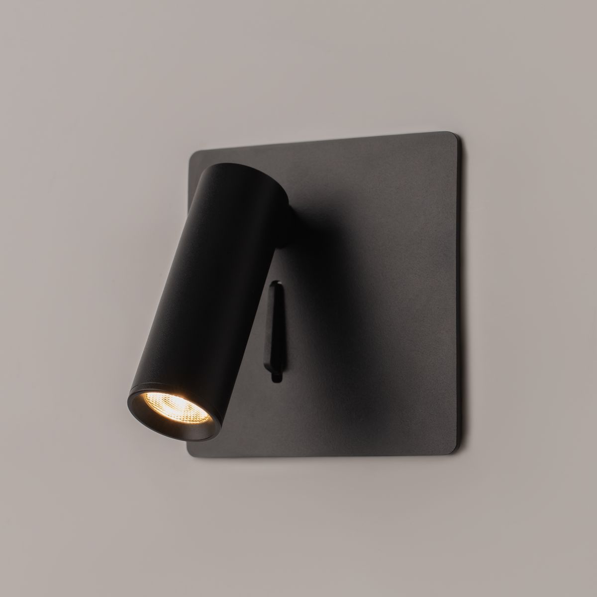 Бра Maytoni Mirax C040WL-L3B3K 1