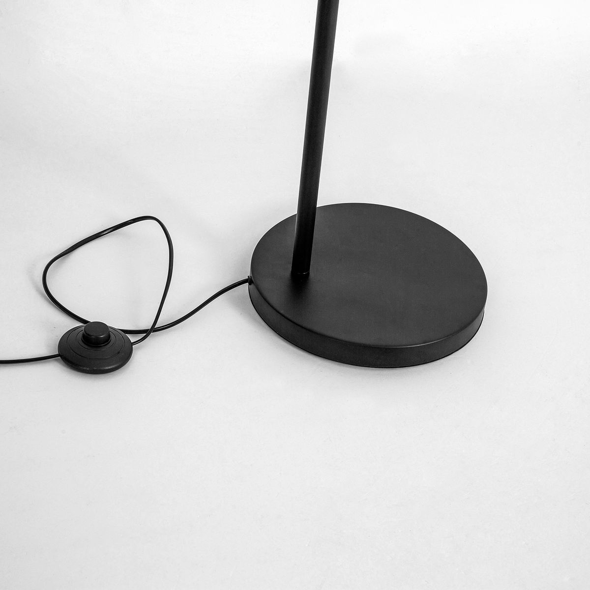 Торшер Favourite Modet 4519-1F 5