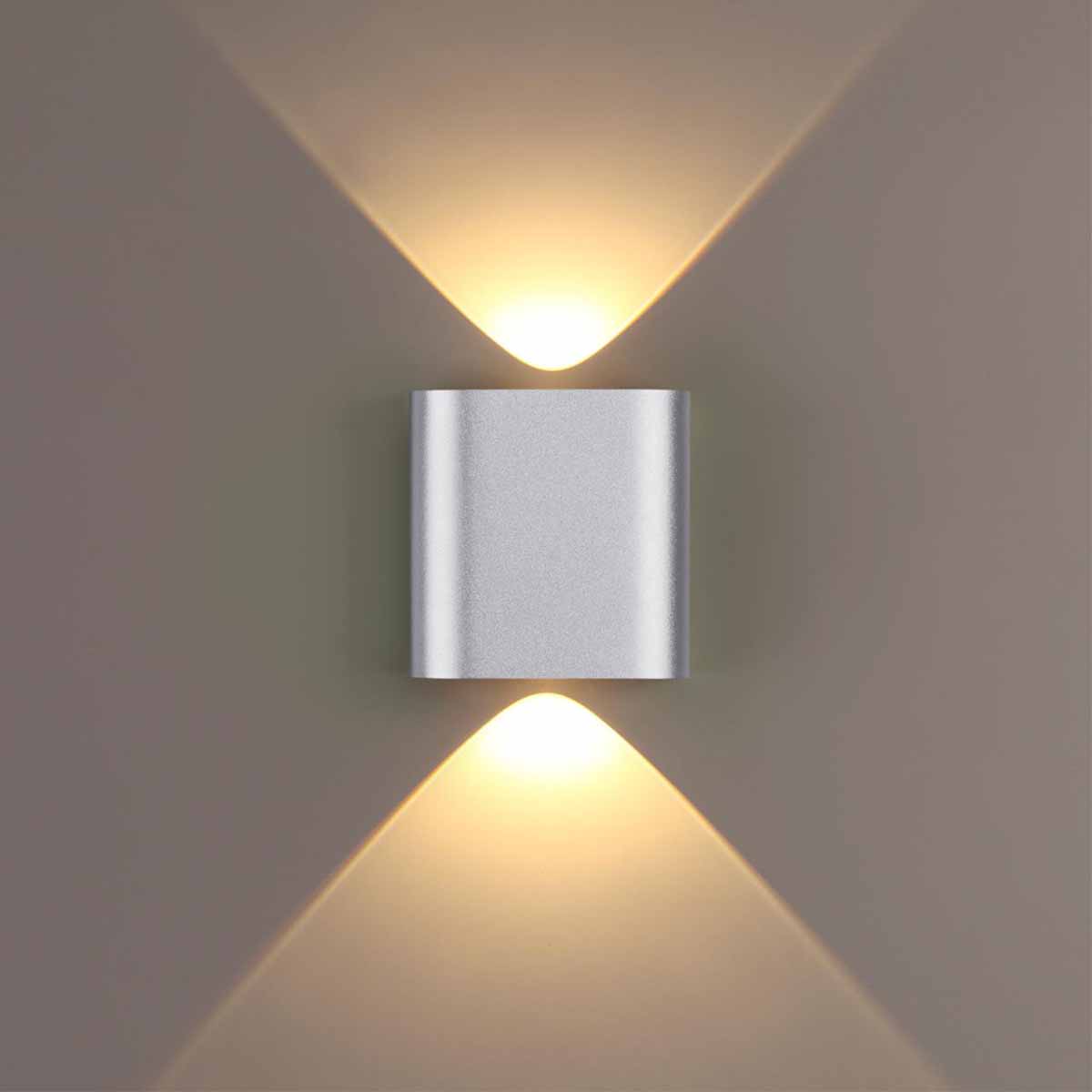 Настенный светодиодный светильник Odeon Light Hightech Magnum 4213/2WL 1