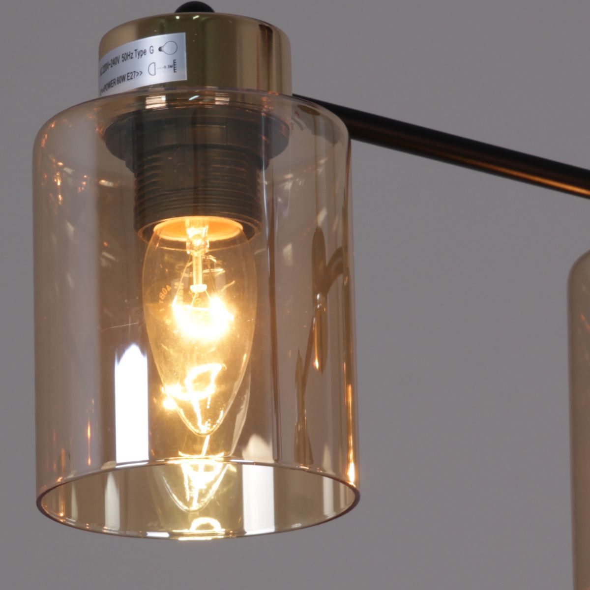 Потолочная люстра Reluce 01606-0.3-04 BK+FGD 1