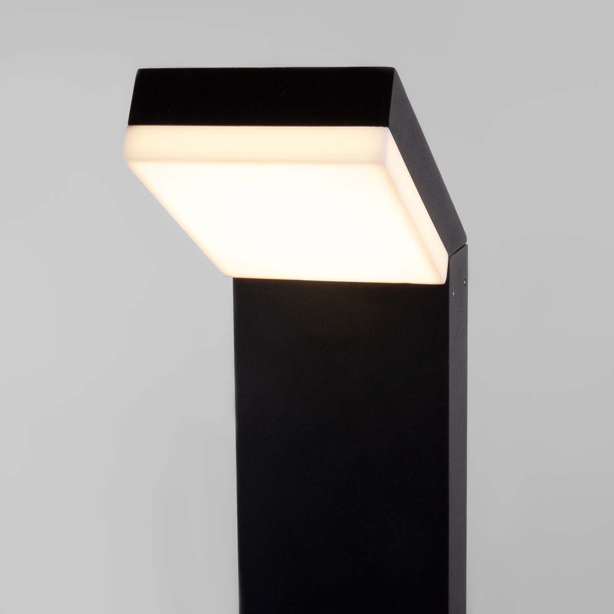 Уличный светодиодный светильник Elektrostandard Sensor 1542 Techno Led черный a053948 2