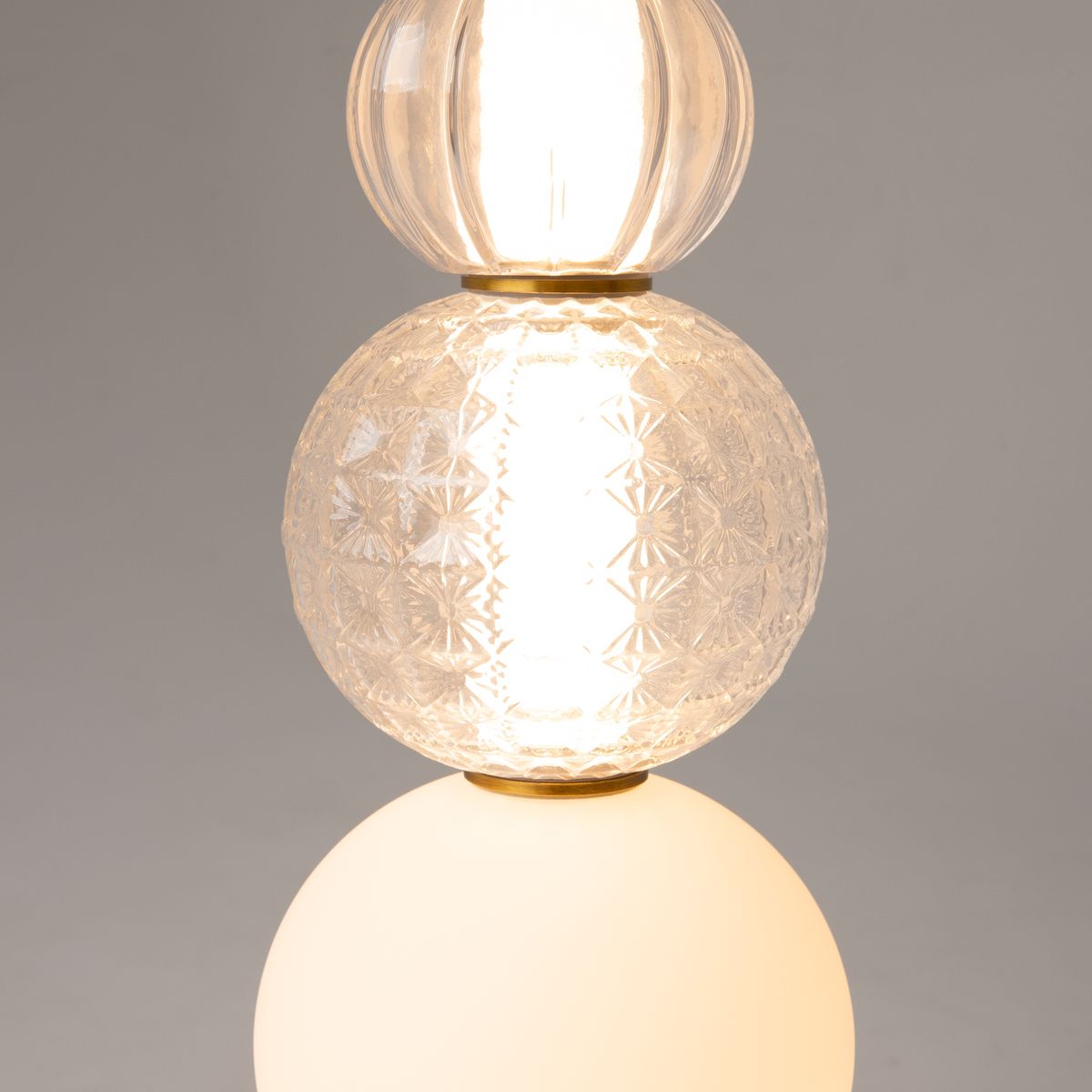 Подвесной светодиодный светильник Maytoni Collar P069PL-L16G3K 5