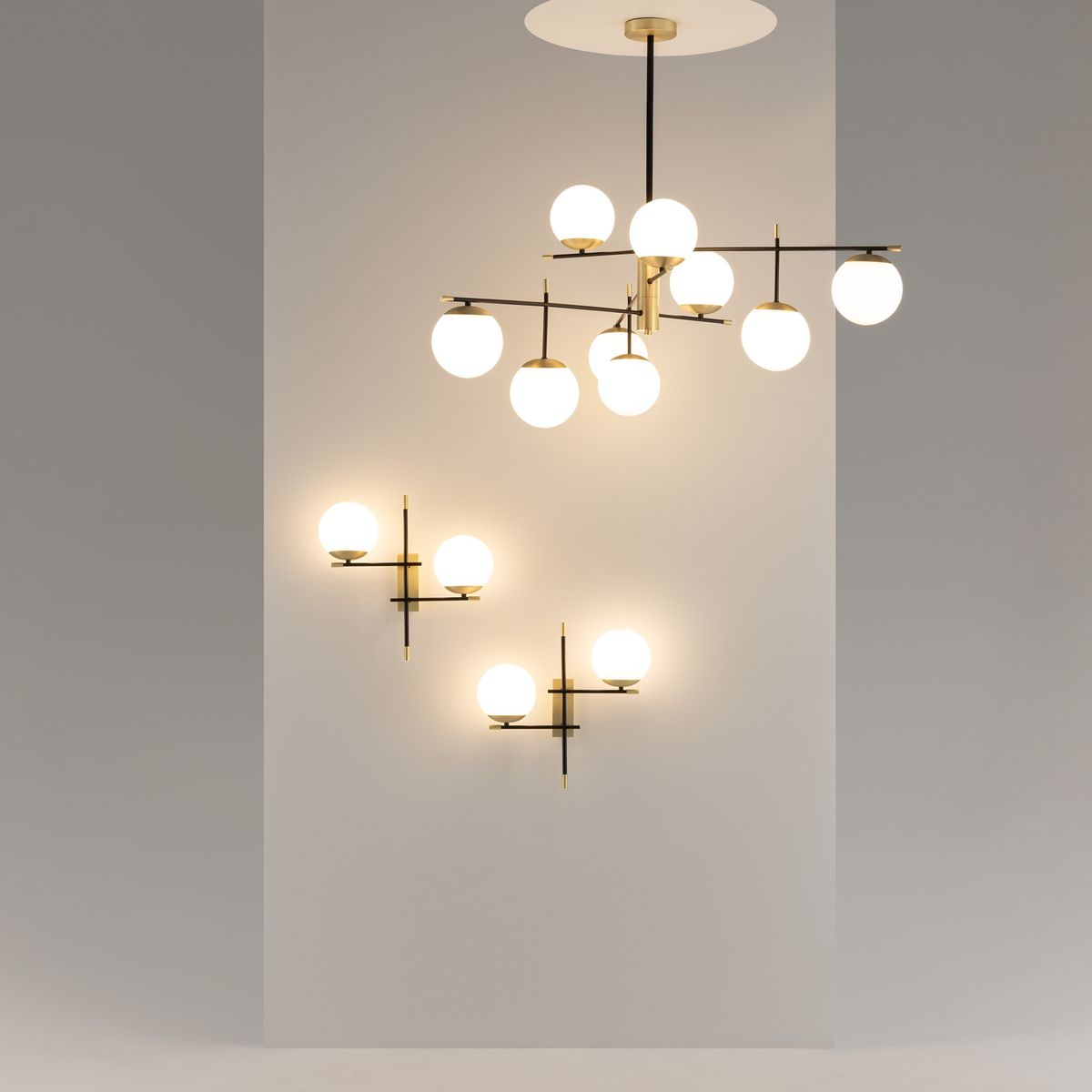 Бра Maytoni Nostalgia MOD048WL-02G 1