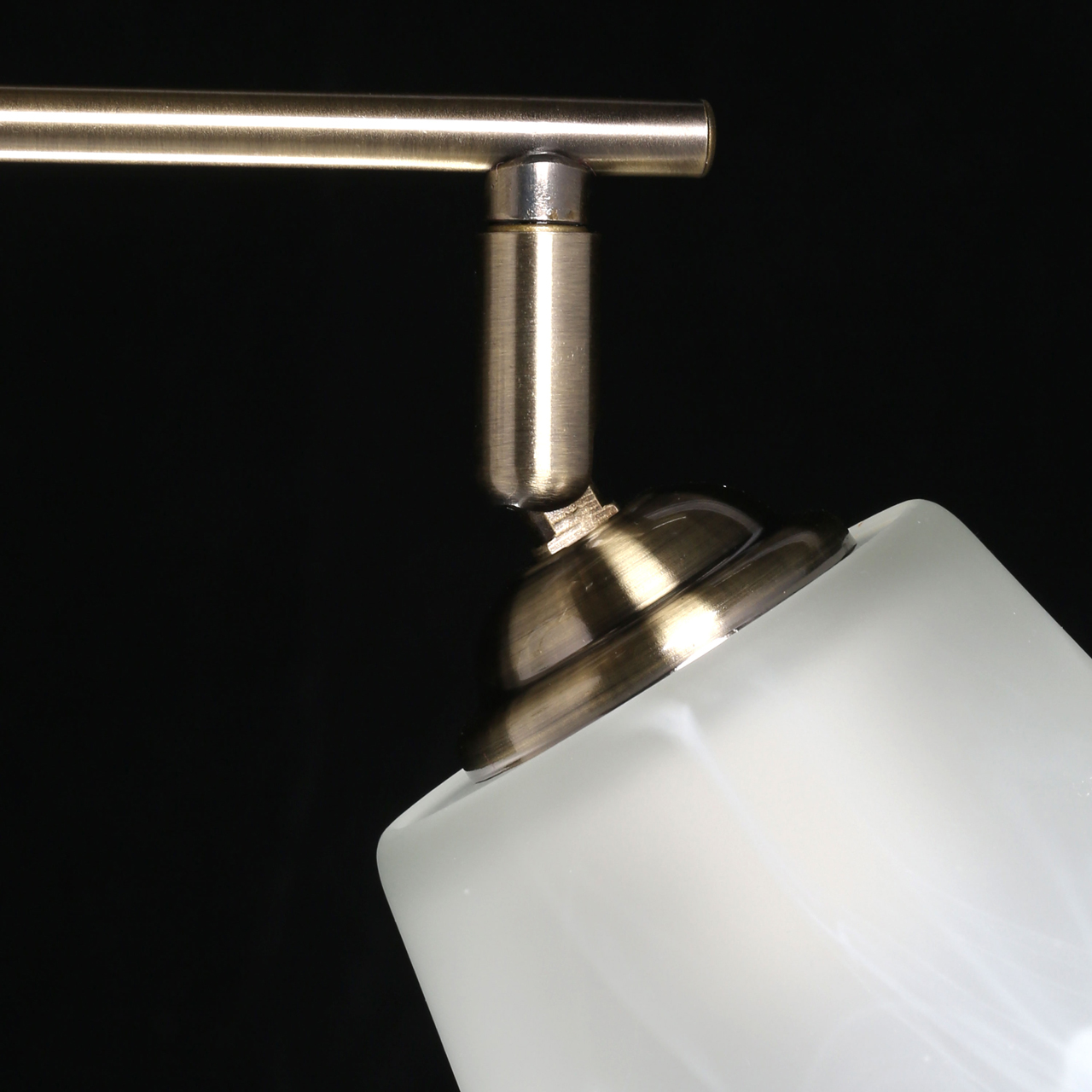 Спот De City Тетро 673015402 2