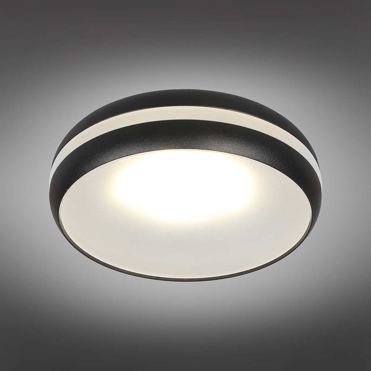 Встраиваемый потолочный светильник Omnilux Genova OML-102819-01 4