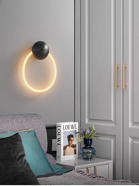 Бра Romatti Kobo Enigima 8012-1B изображение 1 Бра Romatti Kobo Enigima 8012-1B Фото № 1