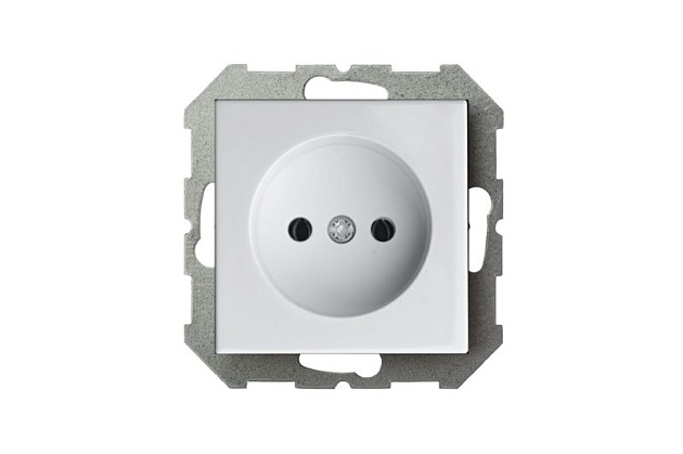 Розетка 2P Liregus Epsilon белый 28-015 изображение 4 Розетка 2P Liregus Epsilon белый 28-015 Фото № 4