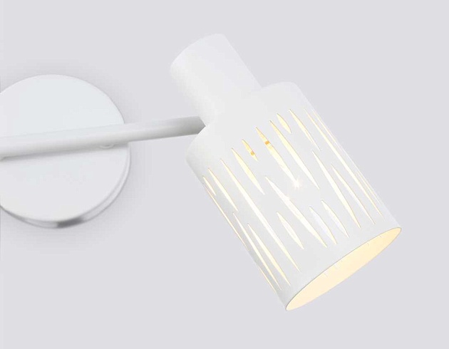 Настенно-потолочный спот Ambrella light TRADITIONAL TR8664 Фото № 2