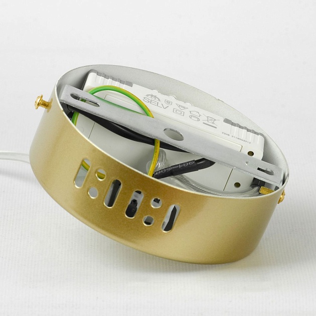 Подвесной светодиодный светильник Lussole River LSP-7290 изображение 2 Подвесной светодиодный светильник Lussole River LSP-7290 Фото № 2