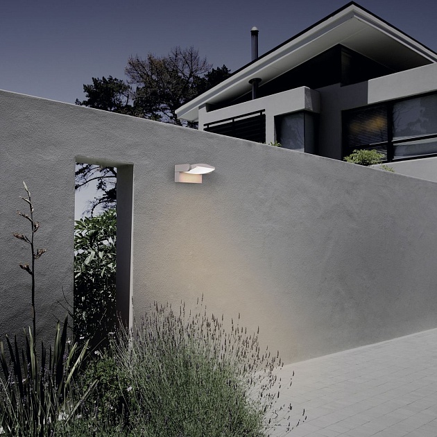 Уличный настенный светодиодный светильник Mantra Hood 8895 изображение 3 Уличный настенный светодиодный светильник Mantra Hood 8895 Фото № 3