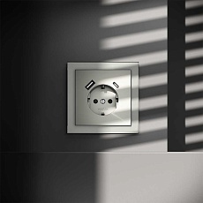 Розетка встраиваемая Voltum S70 с заземлением и защитными шторками, 16А, с USB, A+С, (сталь) VLS040505 4