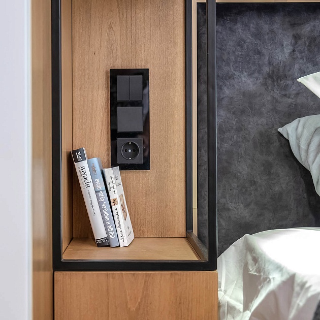 Выключатель Werkel одноклавишный проходной черный матовый W1112008 4690389156663 изображение 8 Выключатель Werkel одноклавишный проходной черный матовый W1112008 4690389156663 Фото № 8