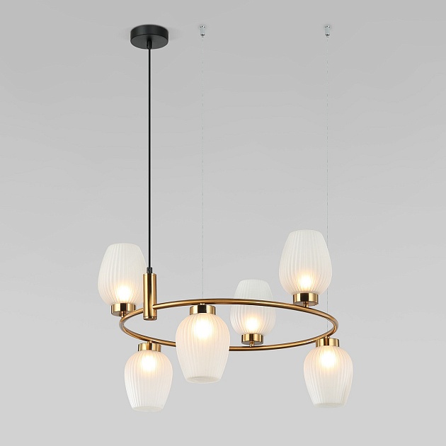 Подвесная люстра Eurosvet Alva 30183/6 латунь изображение 1 Подвесная люстра Eurosvet Alva 30183/6 латунь Фото № 1