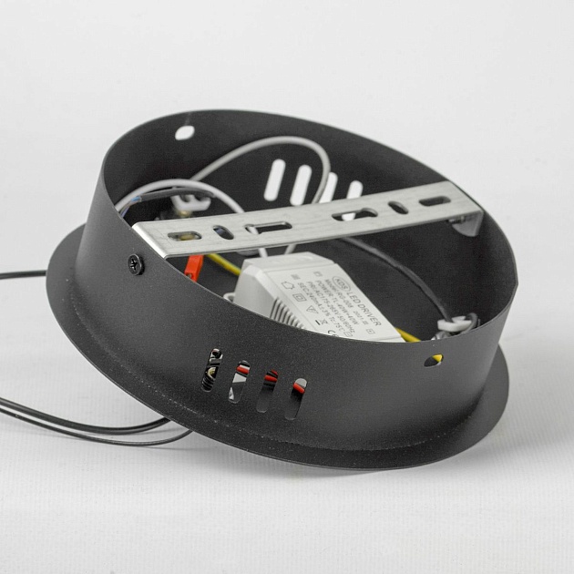 Подвесной светодиодный светильник Lussole Dade LSP-7249 изображение 2 Подвесной светодиодный светильник Lussole Dade LSP-7249 Фото № 2