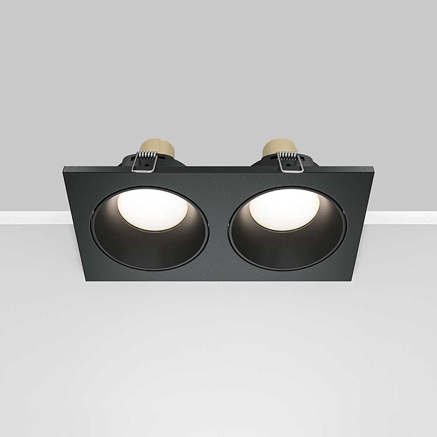 Встраиваемый светильник Maytoni Technical Zoom DL033-2-02B Фото № 4