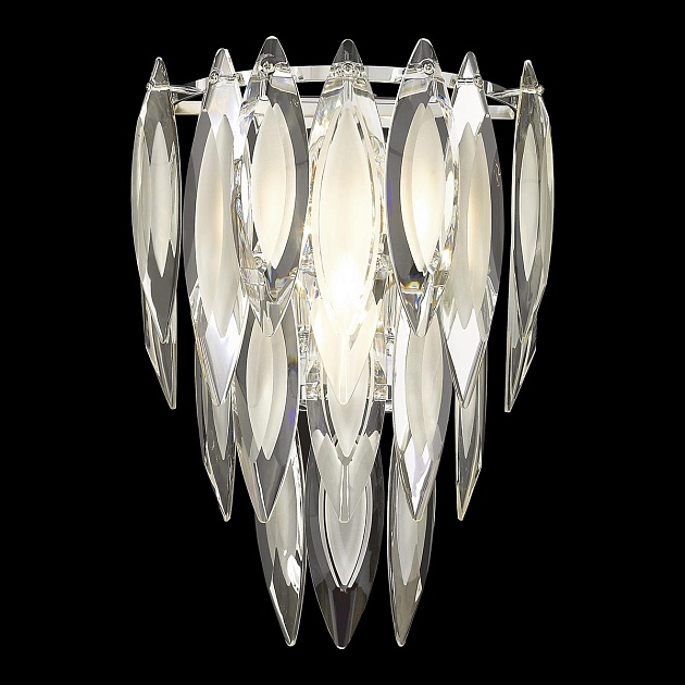 Настенный светильник Wertmark Orlanda WE144.03.101 Фото № 1