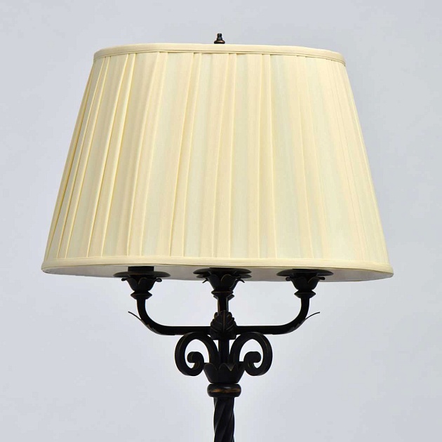 Торшер Chiaro Виктория 1 401040804 изображение 3 Торшер Chiaro Виктория 1 401040804 Фото № 3