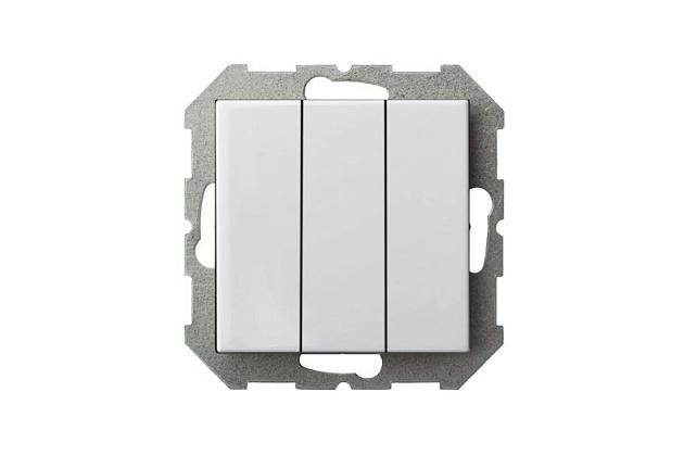 Выключатель трехклавишный Liregus Epsilon белый 28-004 Фото № 2