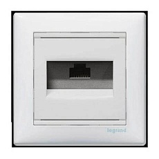 Розетка компьютерная RJ45 Legrand Valena 5e кат UTP белая 774230 1