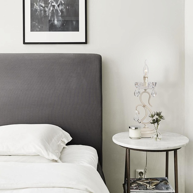 Настольная лампа Eurosvet 12205/1T белый Strotskis изображение 5 Настольная лампа Eurosvet 12205/1T белый Strotskis Фото № 5