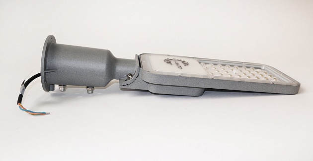 Уличный светодиодный консольный светильник i-Watt i-15104 Фото № 2