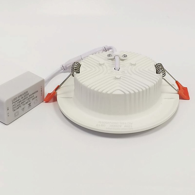 Встраиваемый светодиодный светильник EKS Salar UTT00004395 Фото № 2