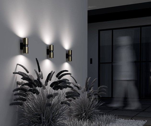 Уличный настенный светильник Maytoni Bowery O582WL-02BS Фото № 3