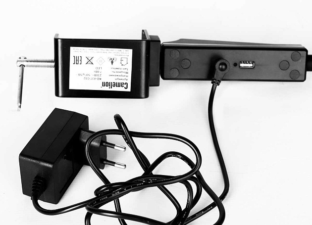 Настольная лампа Camelion KD-837 C02 13885 изображение 3 Настольная лампа Camelion KD-837 C02 13885 Фото № 3