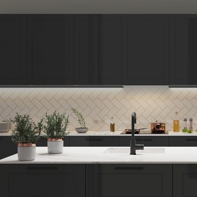 Профиль накладной черный 2м. Apeyron 08-01-01Ч Фото № 3