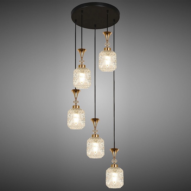 Подвесная люстра Reluce 02003-0.9-05 WH изображение 3 Подвесная люстра Reluce 02003-0.9-05 WH Фото № 3