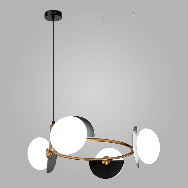 Подвесная люстра Eurosvet Moity 70150/4 черный/латунь изображение 1 Подвесная люстра Eurosvet Moity 70150/4 черный/латунь Фото № 1