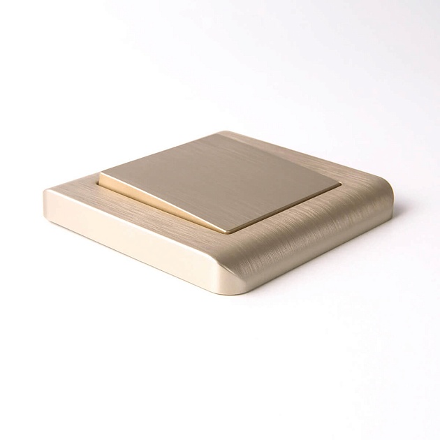 Выключатель одноклавишный проходной Werkel шампань рифленый W1112010 4690389160066 Фото № 5