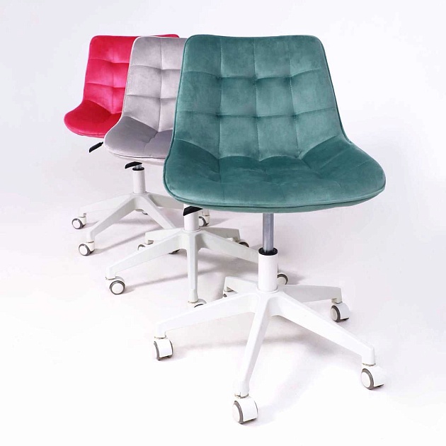 Поворотное кресло AksHome Carolyn велюр, фуксия 91956 изображение 3 Поворотное кресло AksHome Carolyn велюр, фуксия 91956 Фото № 3