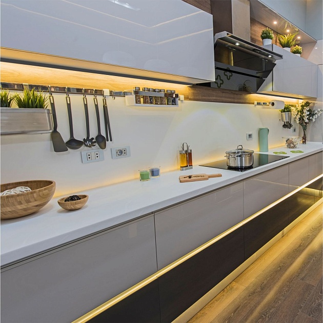 Профиль накладной с рассеивателем черный/белый 1м Apeyron 08-05-ЧБ Фото № 10