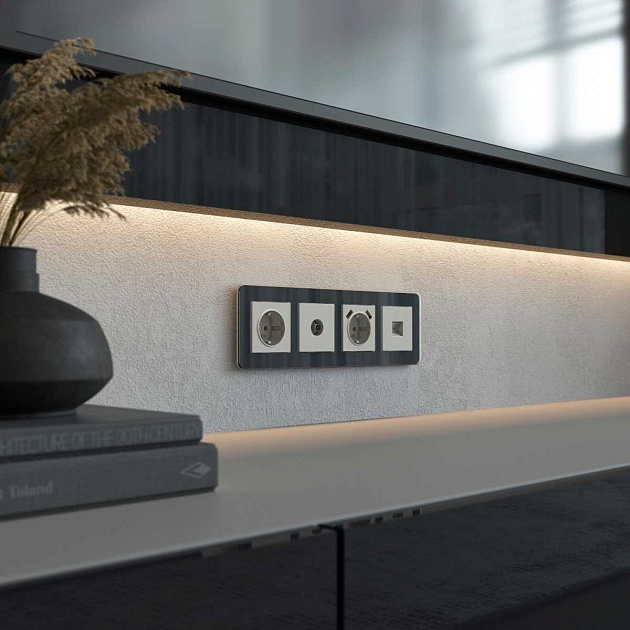 Накладка для розетки USB (дымчатый) W1279504/ a069466 изображение 4 Накладка для розетки USB (дымчатый) W1279504/ a069466 Фото № 4