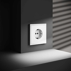 Розетка встраиваемая Voltum S70 с заземлением 16А, (белый матовый) VLS040102 4