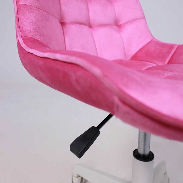 Поворотное кресло AksHome Carolyn велюр, фуксия 91956 изображение 9 Поворотное кресло AksHome Carolyn велюр, фуксия 91956 Фото № 9