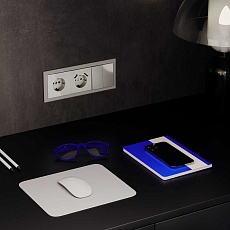 Розетка встраиваемая Voltum S70 с заземлением и защитными шторками, 16А, с USB, A+A, (шелк) VLS040404 2