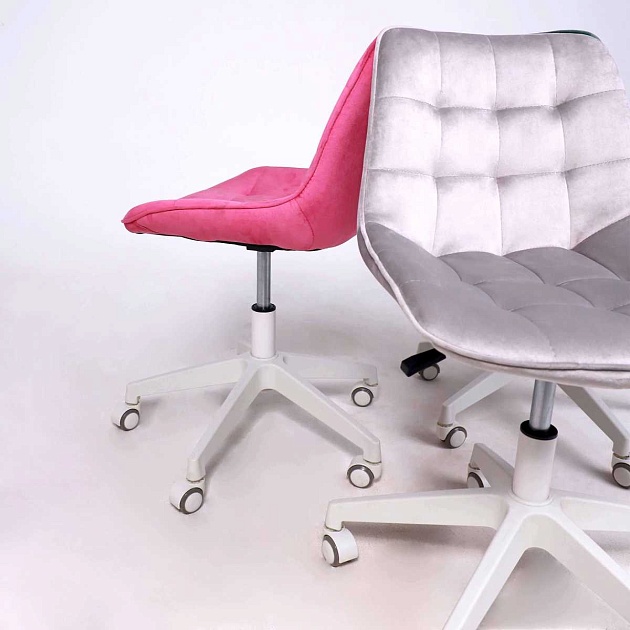 Поворотное кресло AksHome Carolyn велюр, фуксия 91956 изображение 4 Поворотное кресло AksHome Carolyn велюр, фуксия 91956 Фото № 4