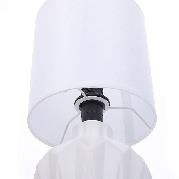 Настольная лампа Lumion Moderni Origamia 8226/1T изображение 4 Настольная лампа Lumion Moderni Origamia 8226/1T Фото № 4