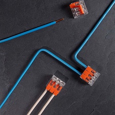 Универсальная компактная клемма СМК 221-413, 3-проводная до 4,0 мм² (20 шт./уп.) REXANT 07-5203-20 1