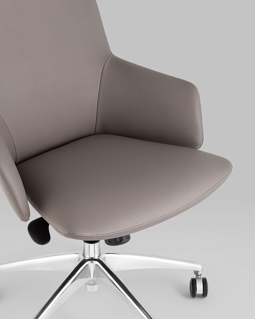 Кресло руководителя TopChairs Bow A332 270-38 изображение 3 Кресло руководителя TopChairs Bow A332 270-38 Фото № 3