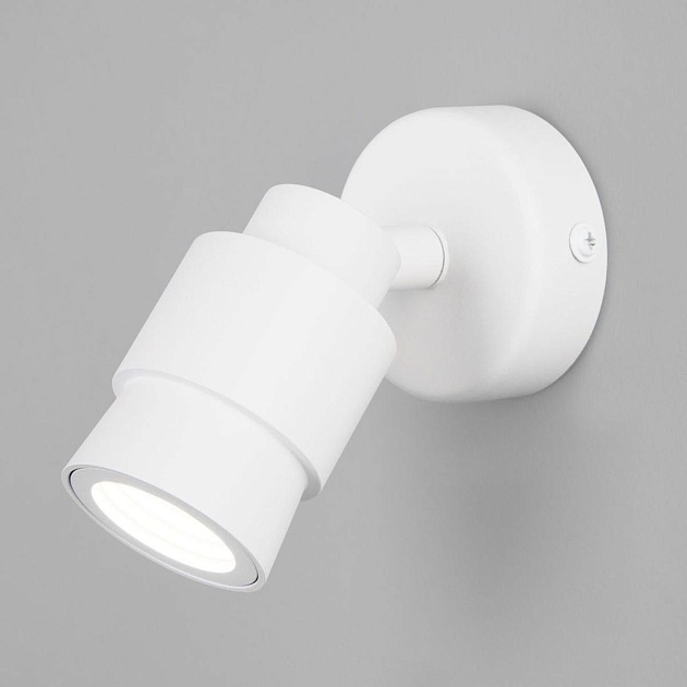 Светодиодный спот Eurosvet Plat 20125/1 белый изображение 1 Светодиодный спот Eurosvet Plat 20125/1 белый Фото № 1