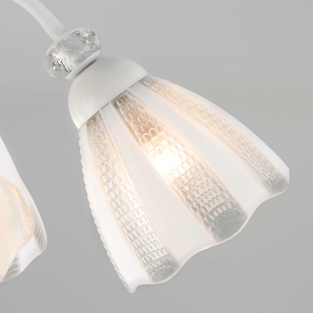 Потолочная люстра Eurosvet Floranse 30155/5 белый Фото № 3