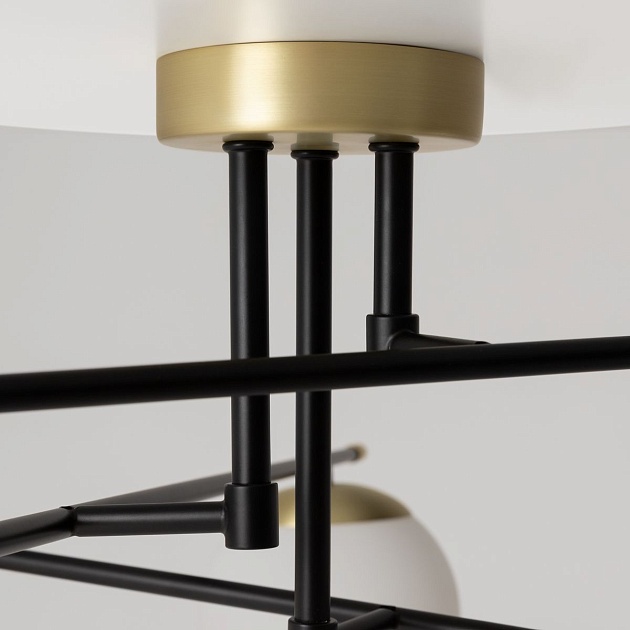 Потолочная люстра Maytoni Nostalgia MOD048CL-06G Фото № 3