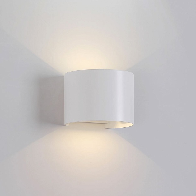 Уличный настенный светодиодный светильник Mantra Davos 7646 изображение 2 Уличный настенный светодиодный светильник Mantra Davos 7646 Фото № 2