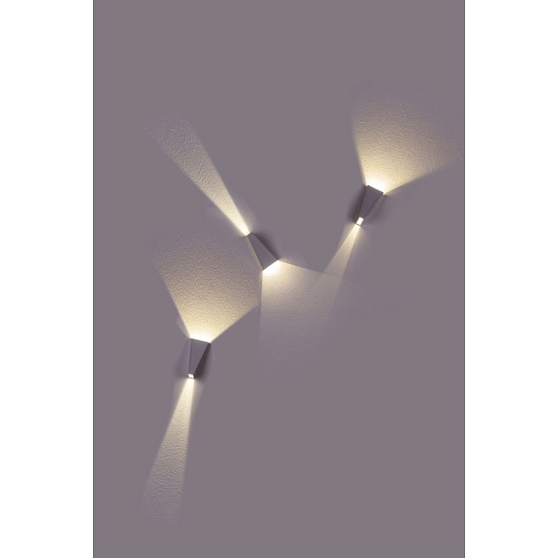 Настенный светодиодный светильник Crystal Lux CLT 225W WH изображение 2 Настенный светодиодный светильник Crystal Lux CLT 225W WH Фото № 2