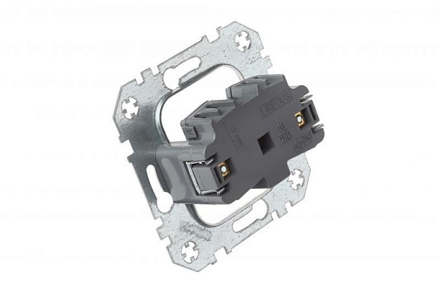 Розетка 2P Liregus Epsilon белый 28-015 изображение 3 Розетка 2P Liregus Epsilon белый 28-015 Фото № 3