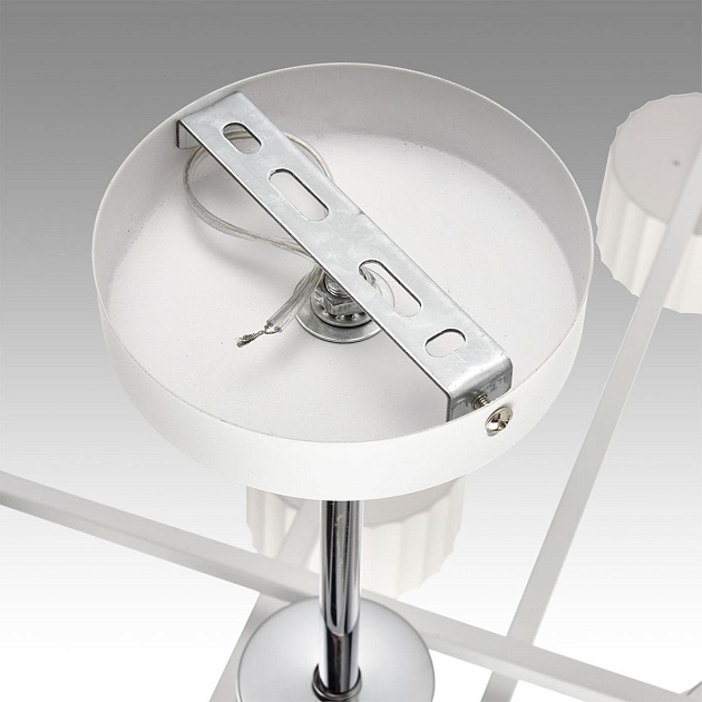 Потолочная люстра Lumion Comfi Karina 8241/8C Фото № 3